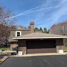 Large-Roof-Wash-in-Woodstock-IllinoisFantastic-Roof-Cleaning-WOW 0
